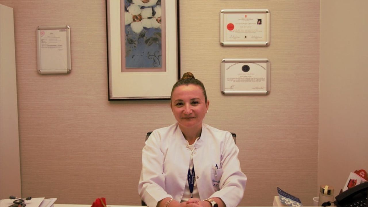 Oturarak zarar görmeyin: omurganız için 15 dakikada bir hareket edin