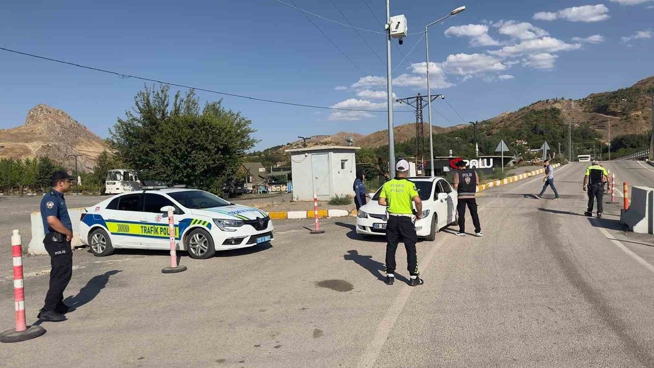 Palu'da polis ekiplerinden kapsamlı huzur ve güven seferberliği