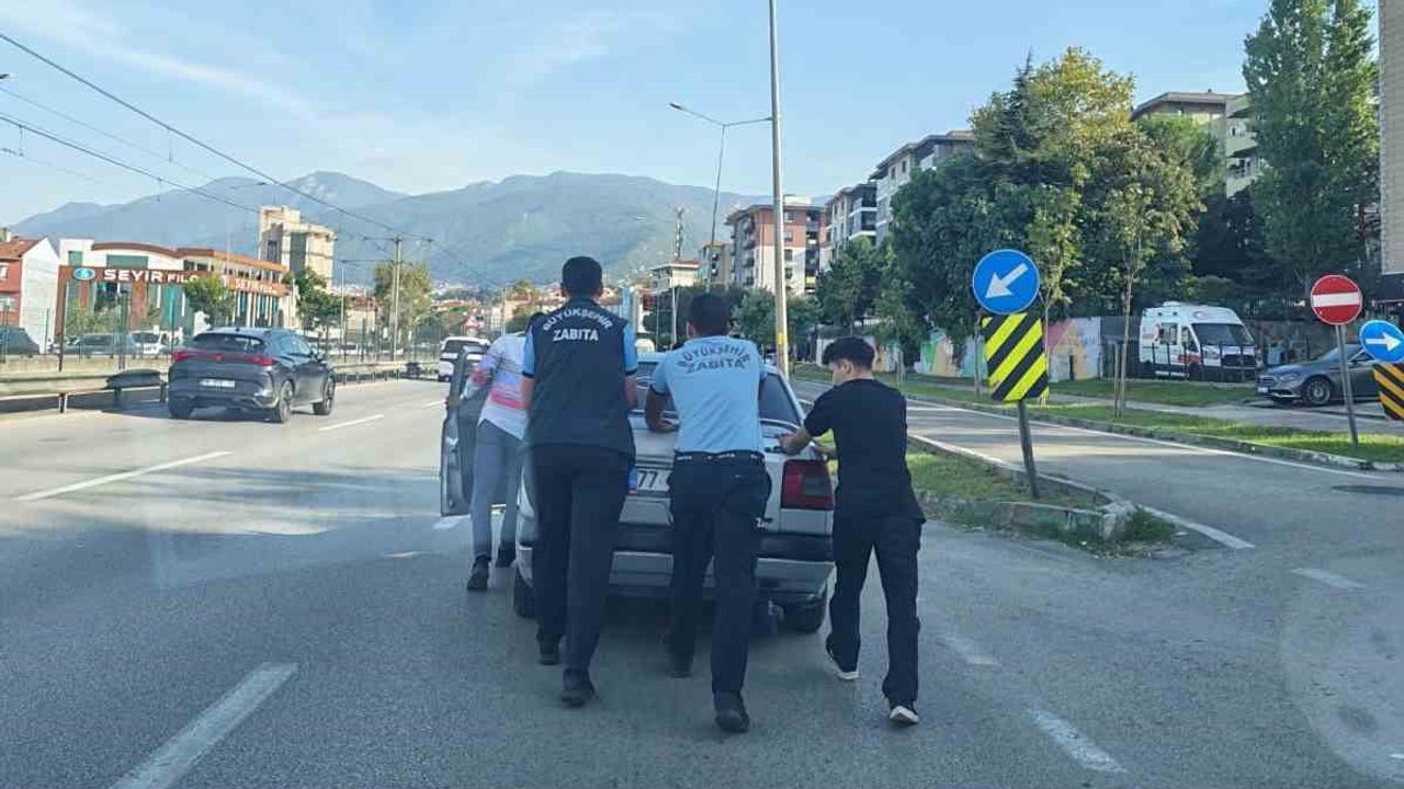 paşaçiftliği'nde zabıtadan yol yardımına seferberlik