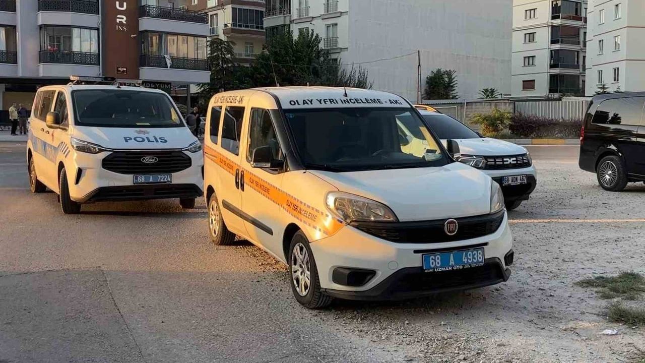 Paşacık mahallesi'nde trajik düşüş: 18 yaşındaki genç kız hayatını kaybetti