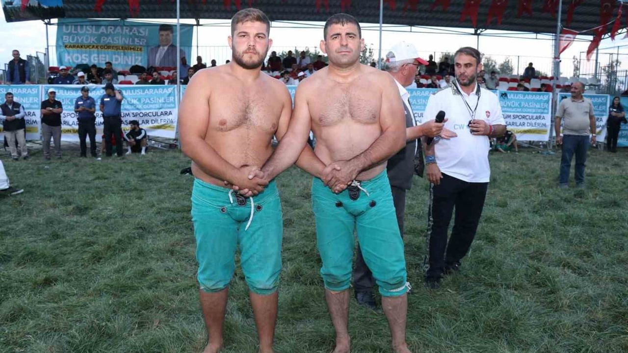 Pasinler'de er meydanının başpehlivanı Kenan Gör