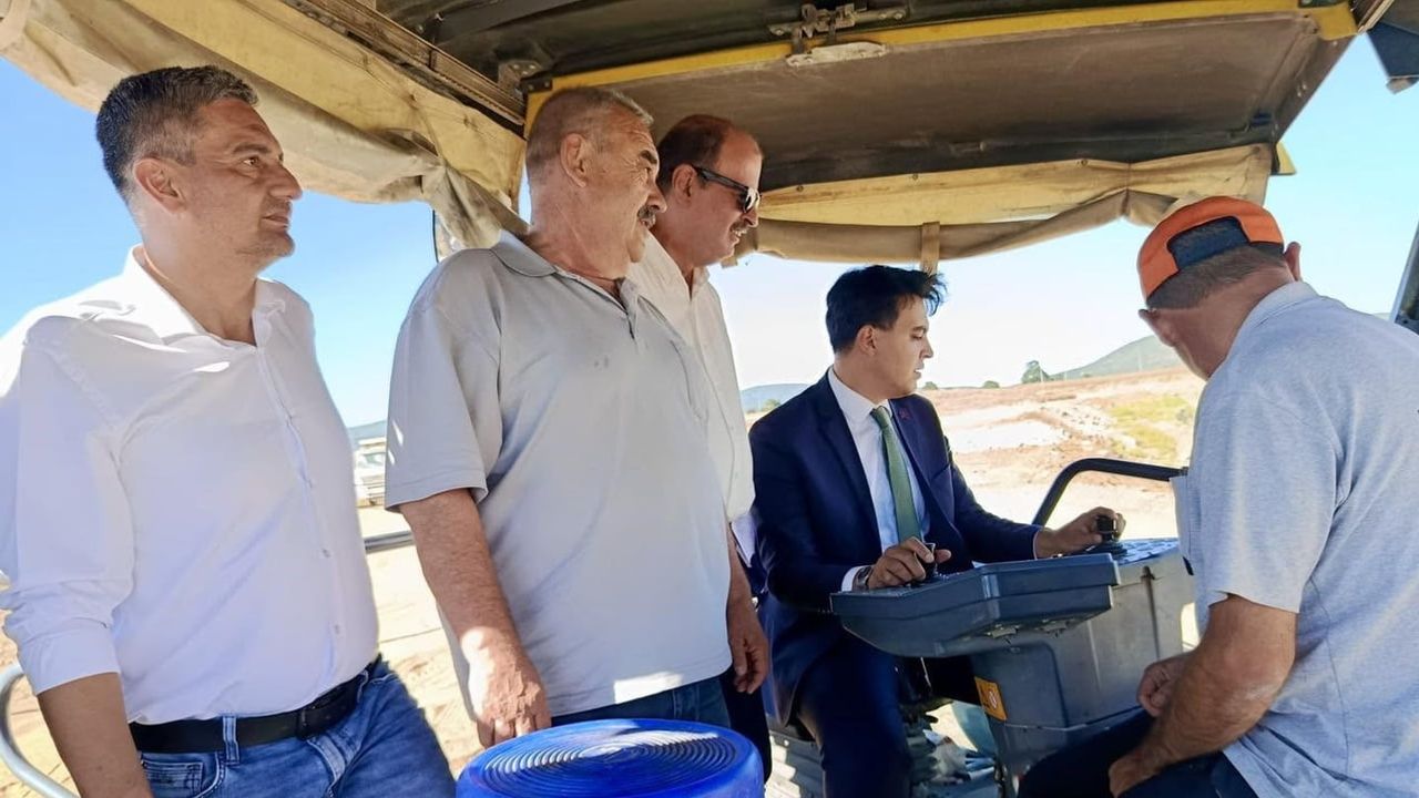 Pazaryeri OSB'de sıcak asfaltla ulaşım altyapısı güçlendiriliyor