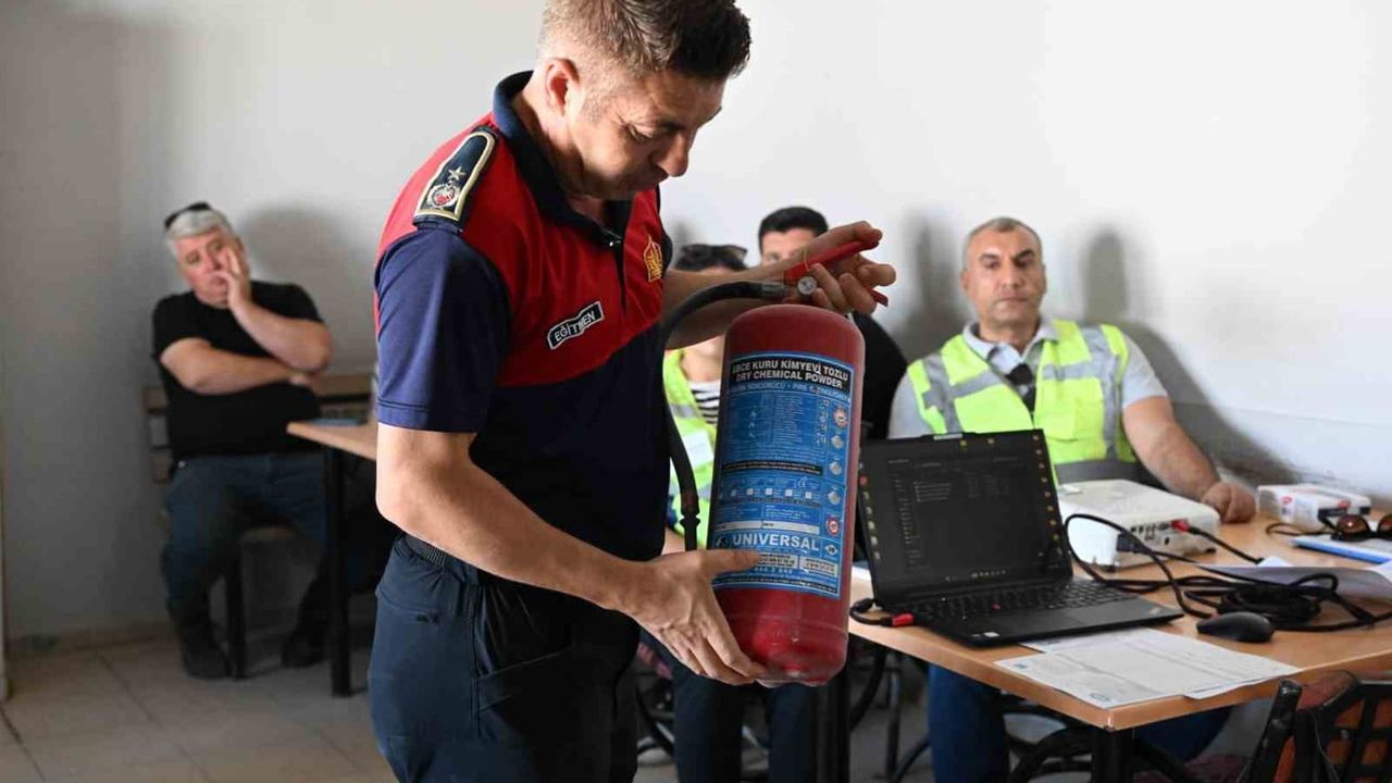 Personel eğitimleri başladı: Manisa Büyükşehir Belediyesi'nde iş sağlığı ve tatbikatı