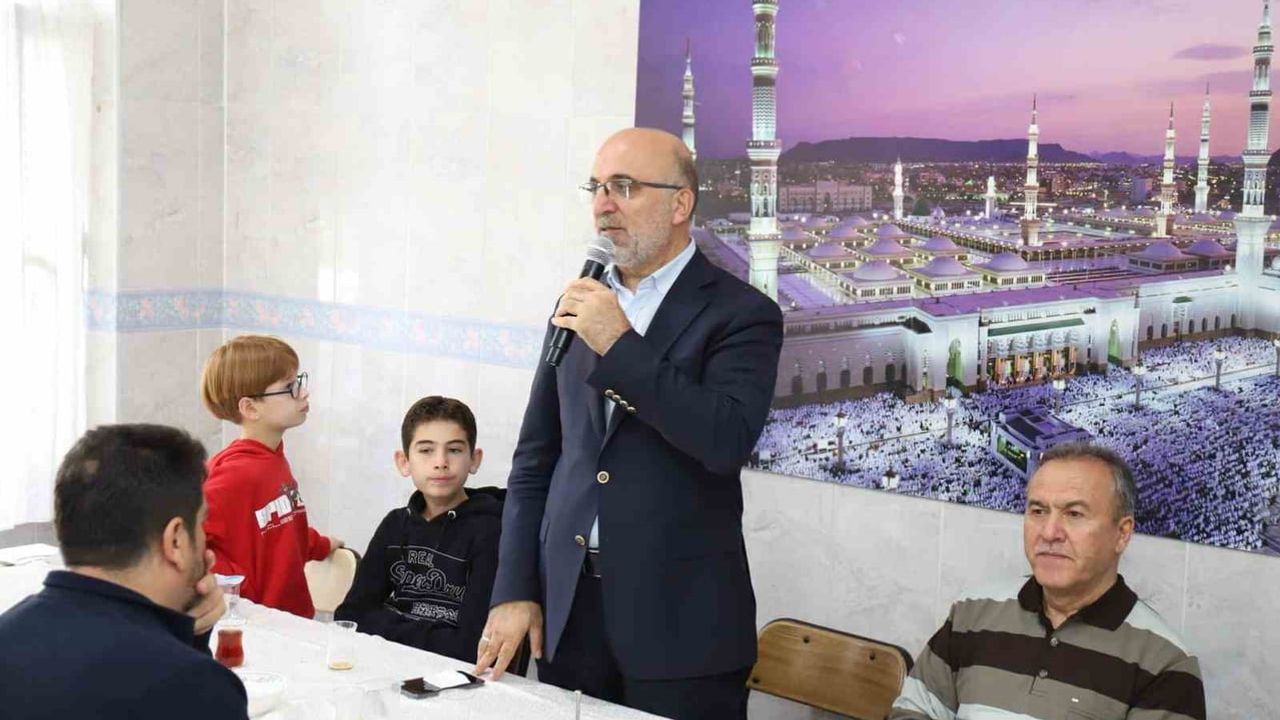 Personelden vefa ve veda: Müftü Lütfü İmamoğlu'na uğurlama