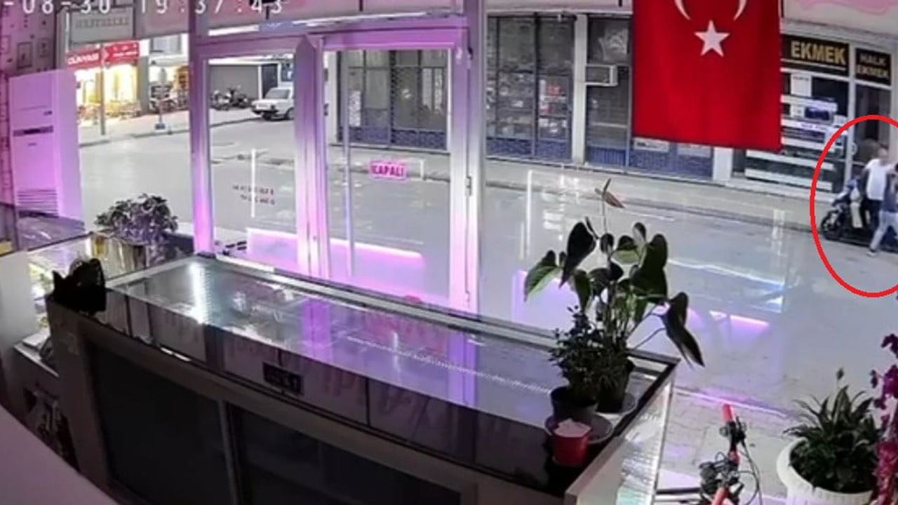 Polisi görünce 'game over' deyip teslim oldu: Kumluca'da tanımadığı kişiyi bıçakladı