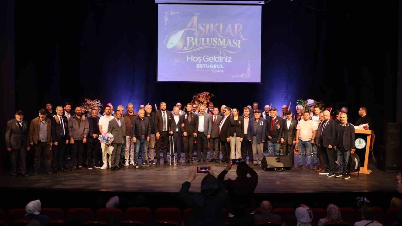 Pursaklar'da aşıkların sazıyla gazilere vefa gecesi