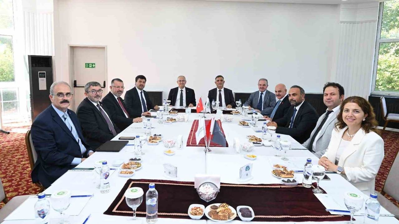 Rektör Kaplancıklı birlik toplantısında ortak projeler çağrısı yaptı