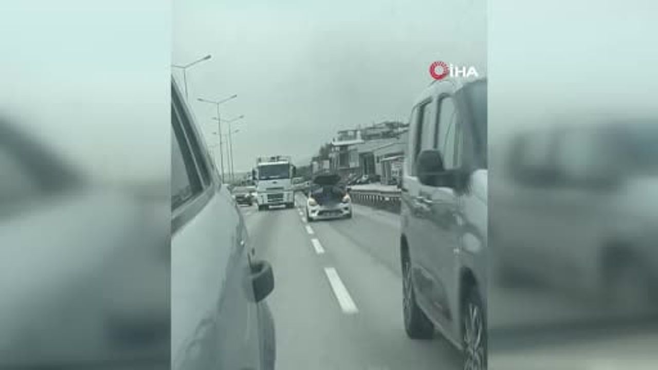 Riskli kaput müdahalesi Nilüfer'de trafikte kameralara yansıdı