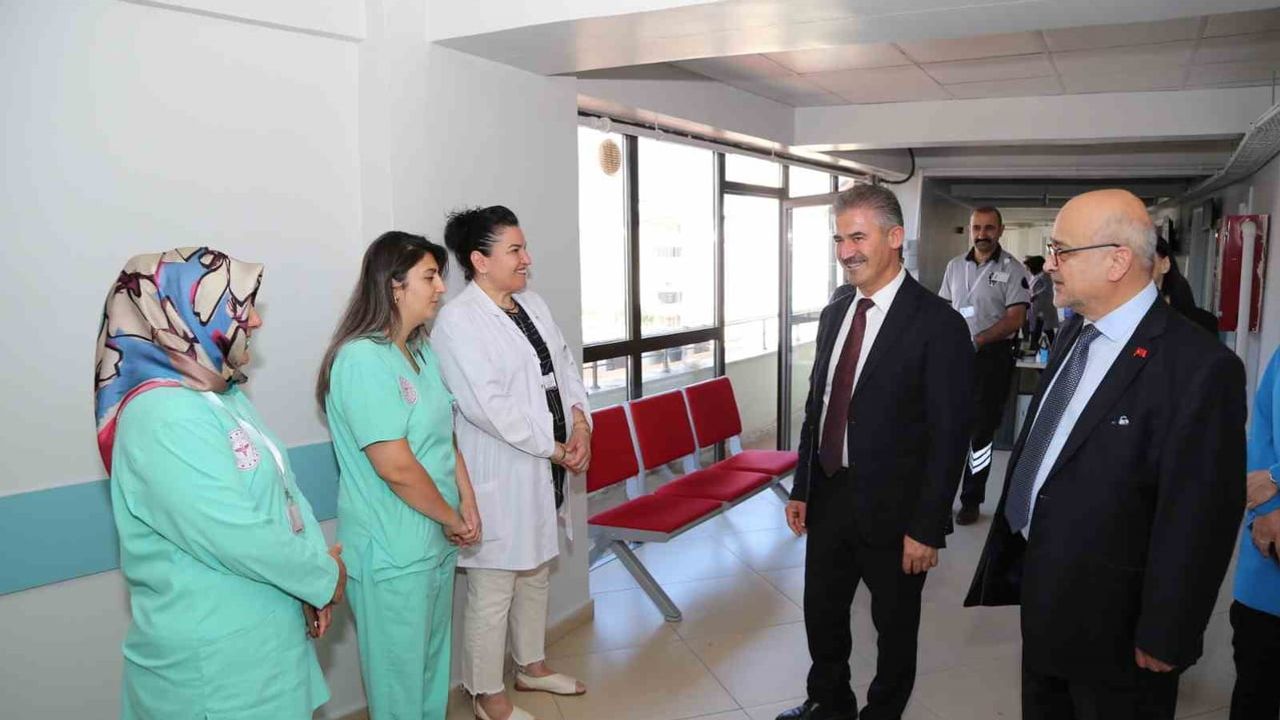 Sağlık hizmetlerini yerinde denetliyor: Erzurum il sağlık müdürü saha ziyaretlerinde