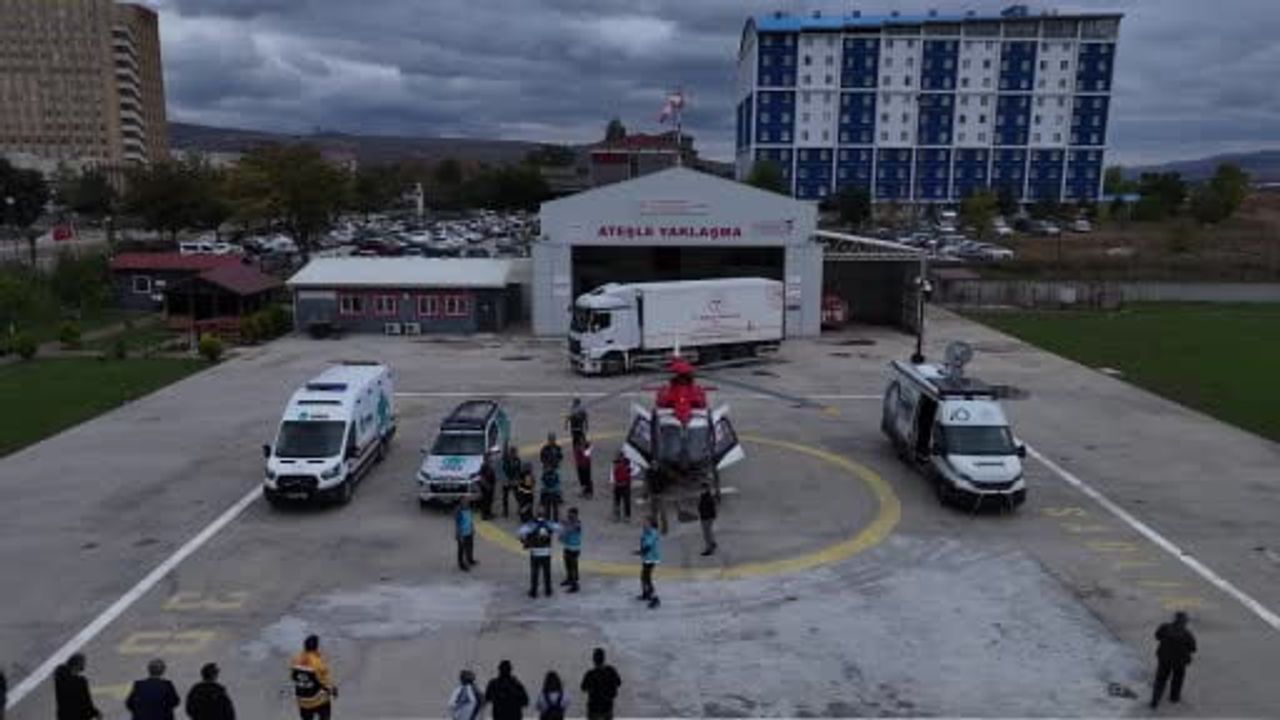 Saha yönetiminde seferber: Sivas’ın mobil acil sağlık operasyon aracı göreve başladı