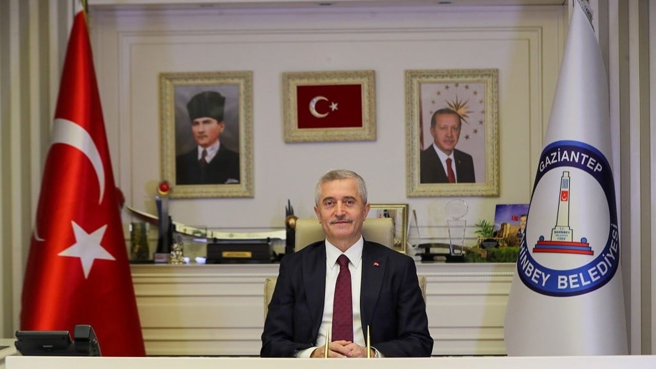 Şahinbey’den üniversiteli gençlere iki aşamalı 33 bin–66 bin TL destek