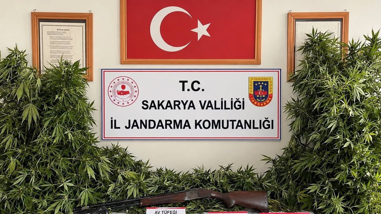 Sakarya’da üç ilçede eş zamanlı baskın: üç şüpheli tutuklandı