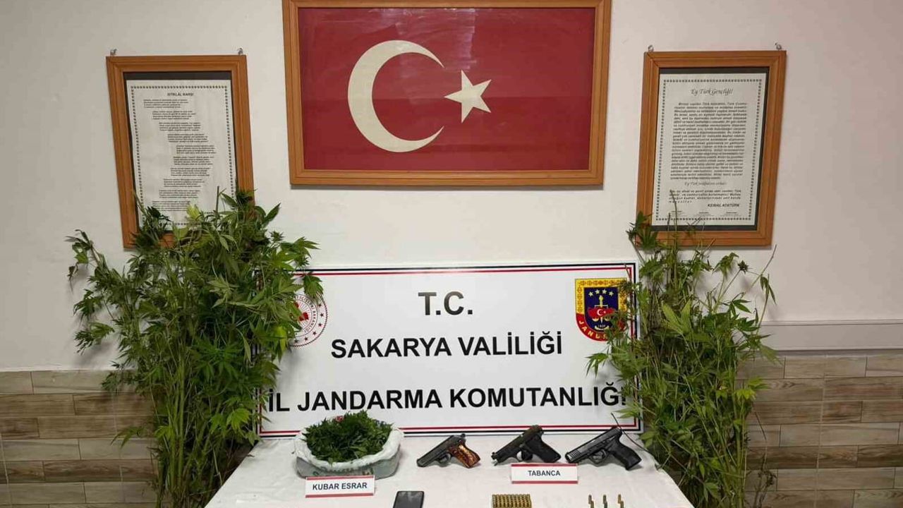 Sakarya'da üç ilçede uyuşturucu operasyonu: 4 kişi tutuklandı