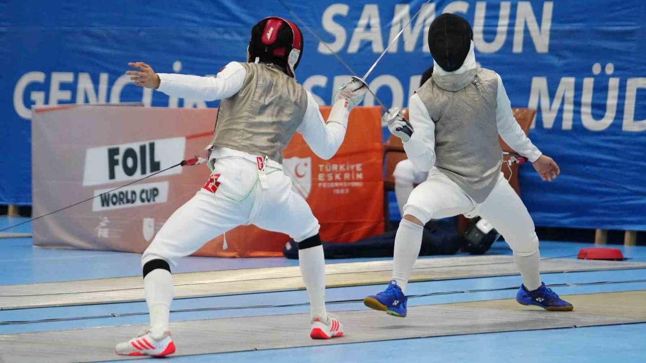 Samsun'da flöre kupasında 52 ülkeden 606 sporcu madalya peşinde