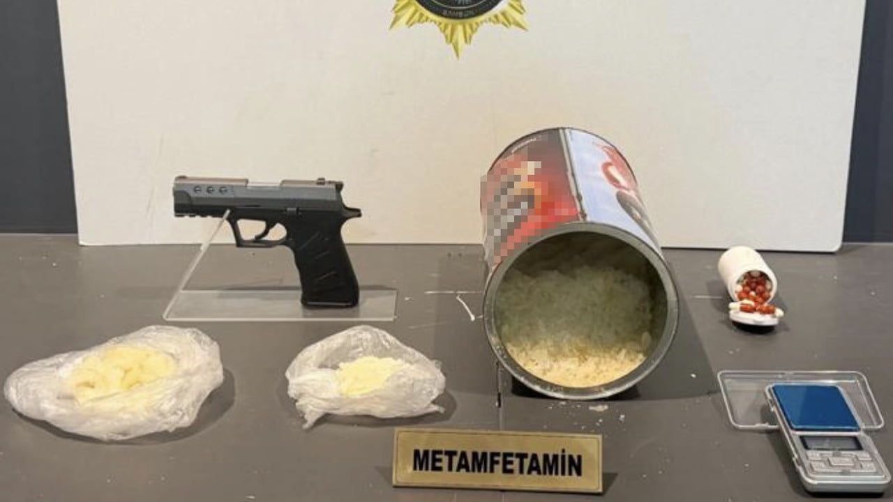 Samsun'da suç ağı çözüldü: 760 gram metamfetaminle 5 kişi yakalandı