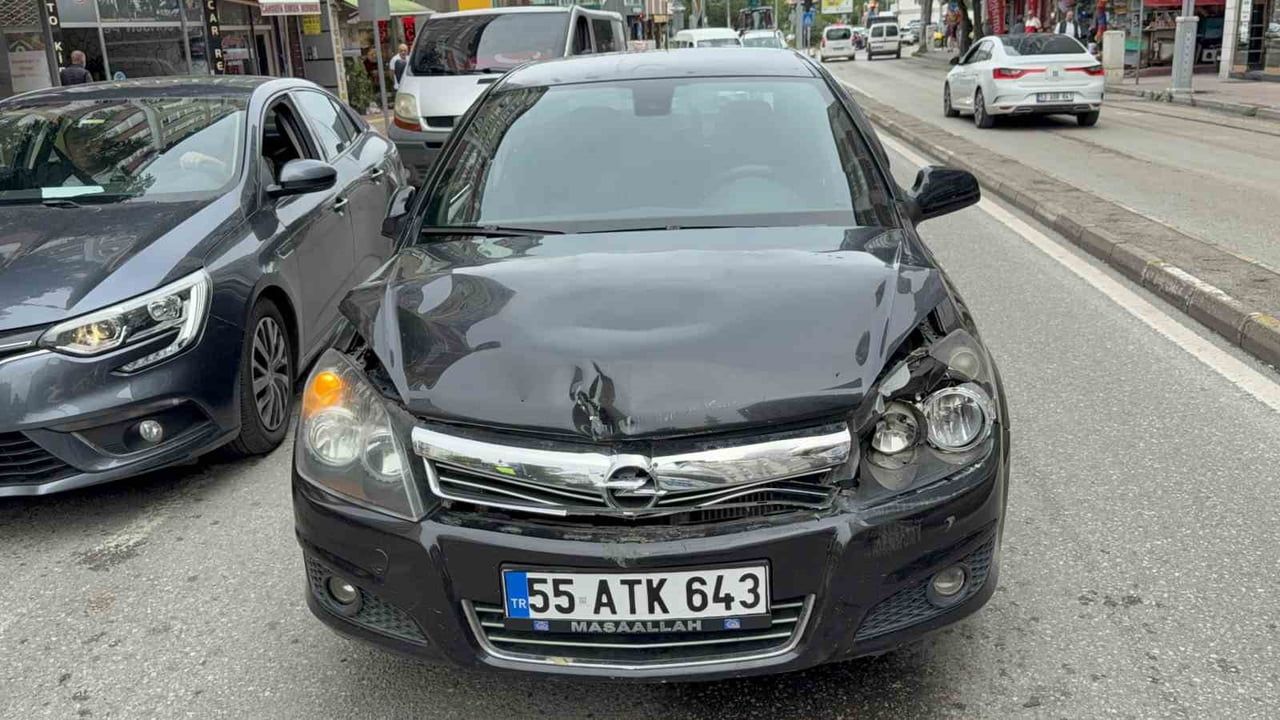 Samsun İlkadım'da Lise Caddesi'nde arkadan çarpma: bir kişi yaralandı
