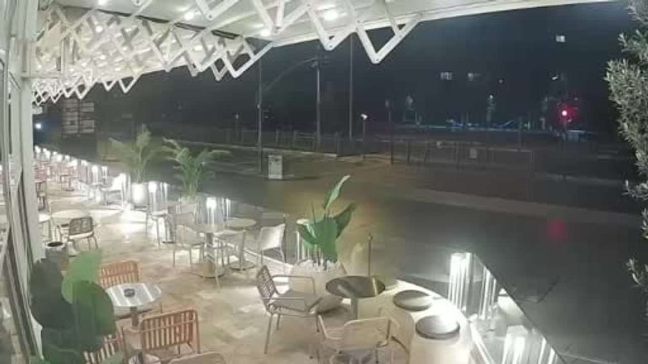 Sancaktepe'de husumet iddiası: kokoreç ustası iş yerinde öldü