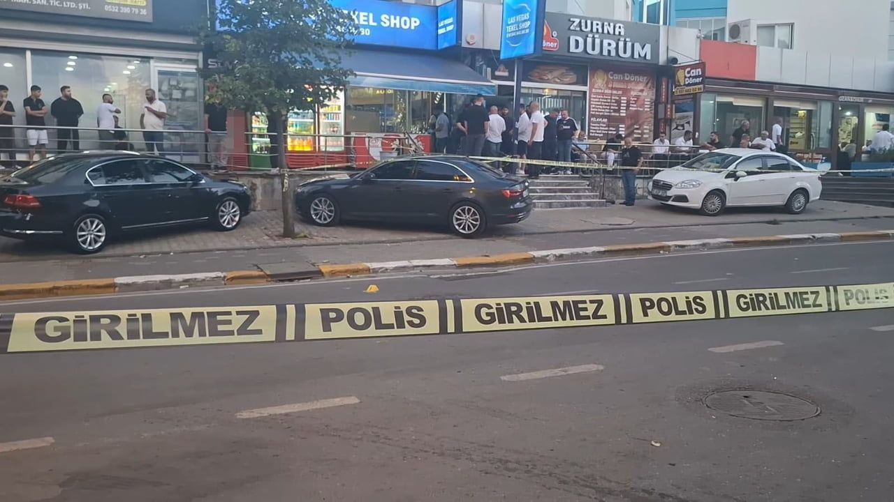 Sancaktepe'de iş yeri hedef alındı: polis incelemeyi sürdürüyor