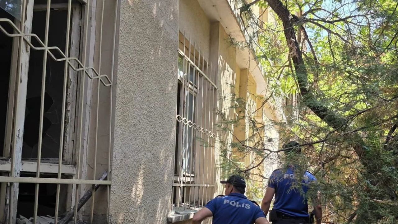 Sandıklı'da okul çevrelerinde kapsamlı güvenlik taraması