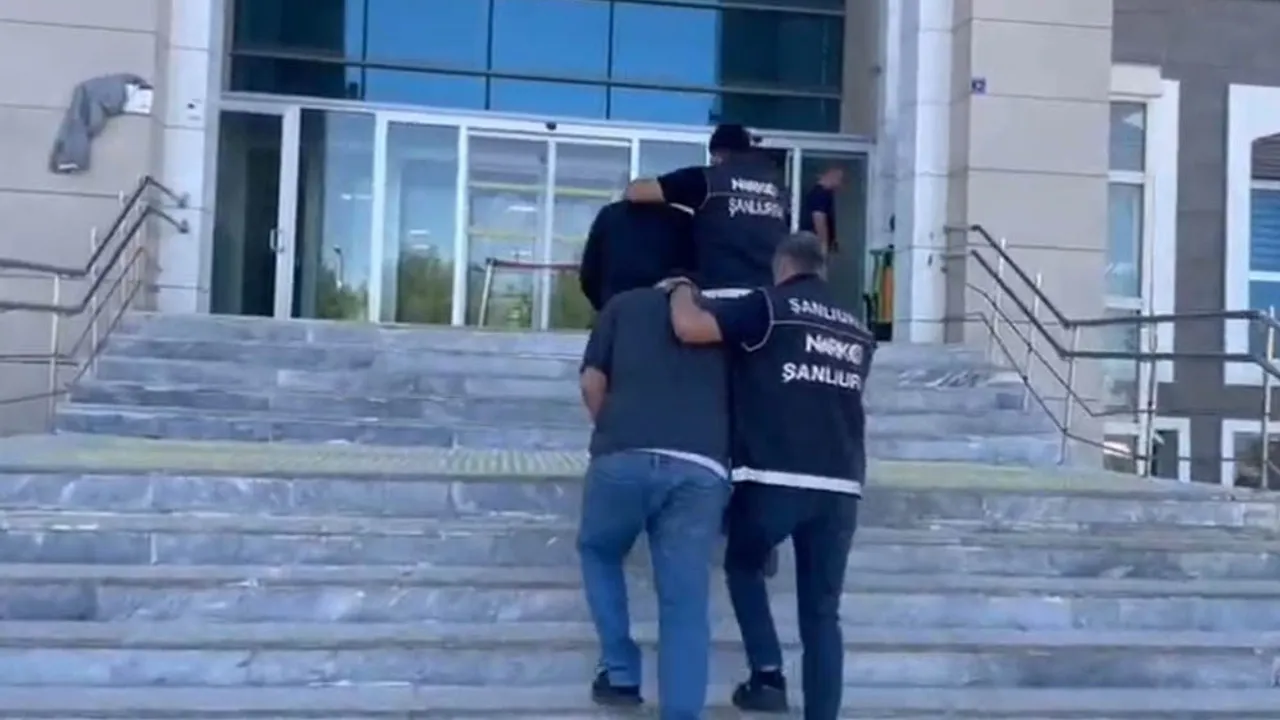 Şanlıurfa'da uyuşturucuya darbe: iki operasyonda 9 kilo 550 gram skunk ele geçirildi