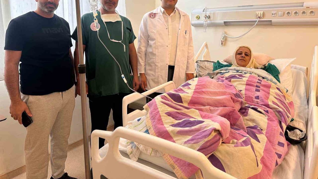 Saray’da diz ağrısına yeni çözüm: devlet hastanesinde ilk total diz protezi ameliyatları