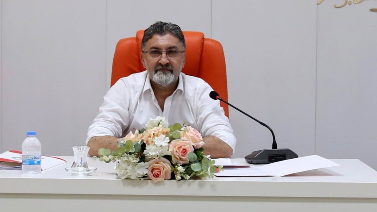 Serik'te sahte borç düzeni iddiası: iki belediye personeli tutuklandı