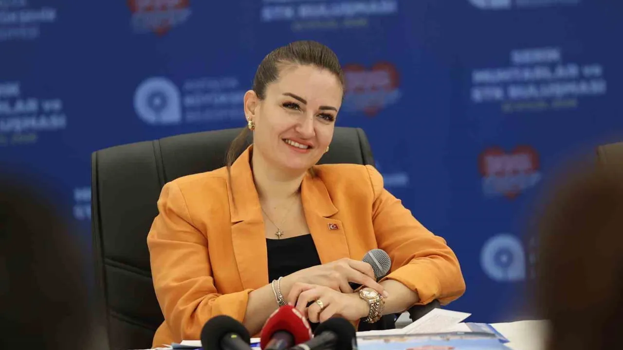 Serik toplantısında muhtar talepleri 2027 yatırım planının pusulası oldu