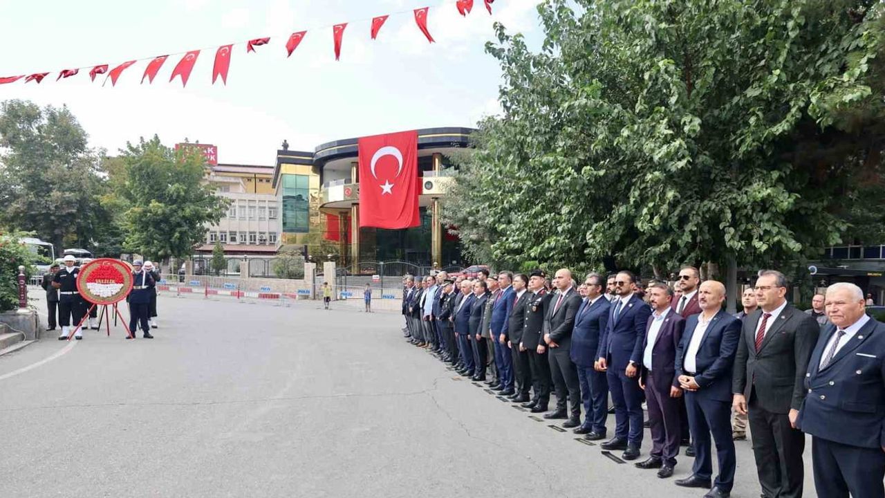 Siirt'te gaziler onuruna tören, federasyon ziyareti ve onur yemeği