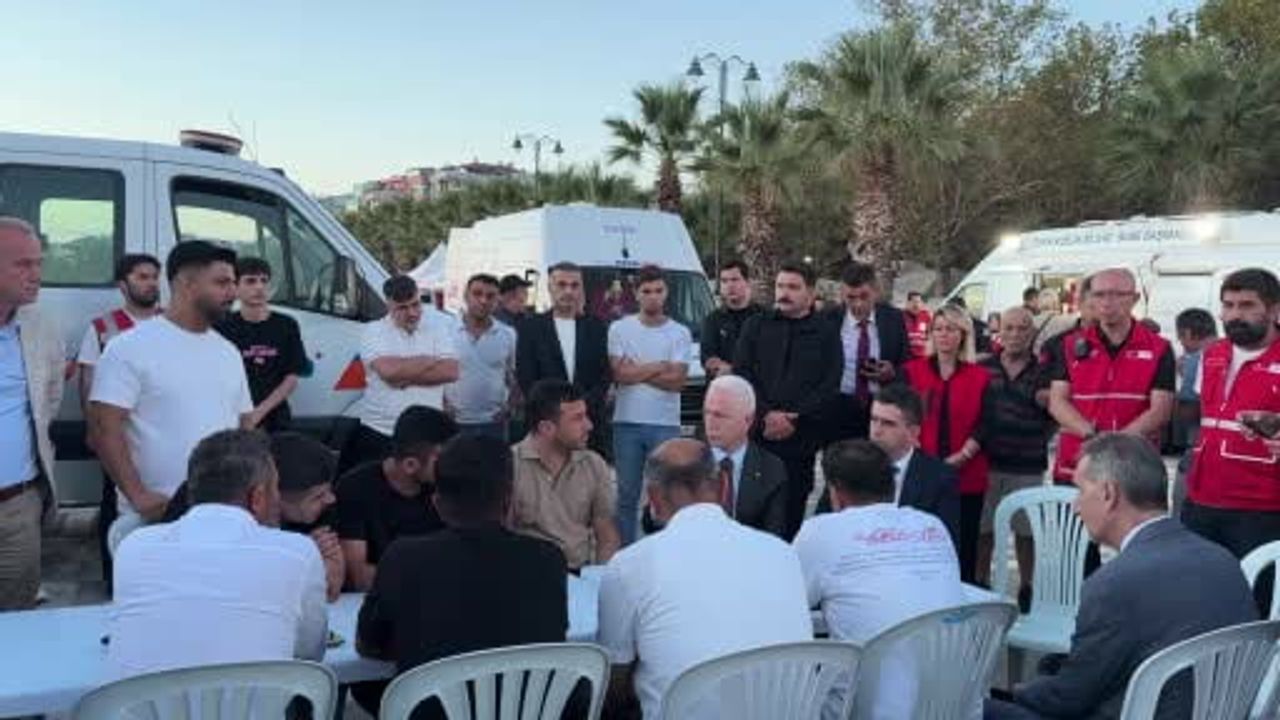 Silivri açıklarında gemi kazasında seferberlik: kayıp mürettebat için yoğun arama