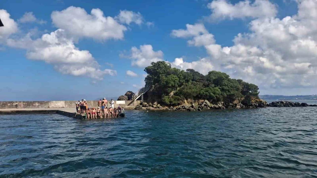 sinop’ta riyale hüseyin paşa anısına ilk yüzme yarışları gerçekleştirildi