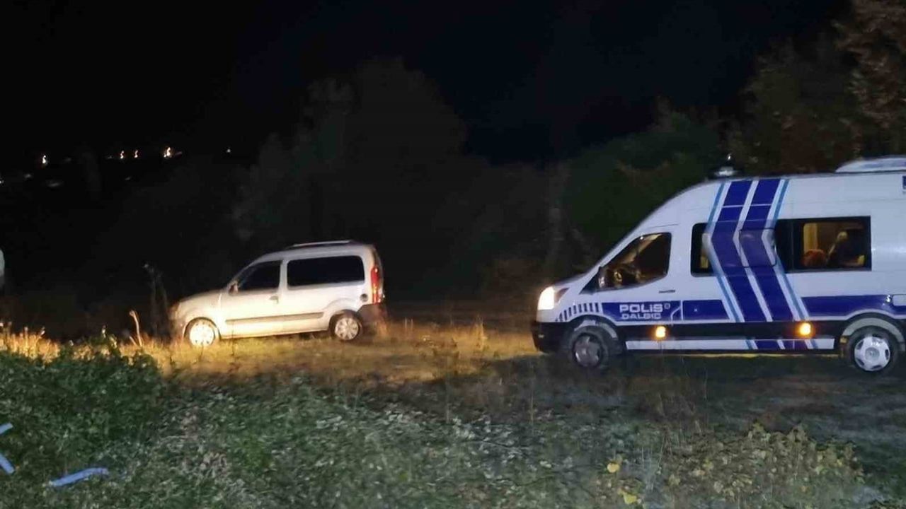Sinop'ta teknenin alabora olması: bir polis yaşamını yitirdi, diğeri için arama sürüyor