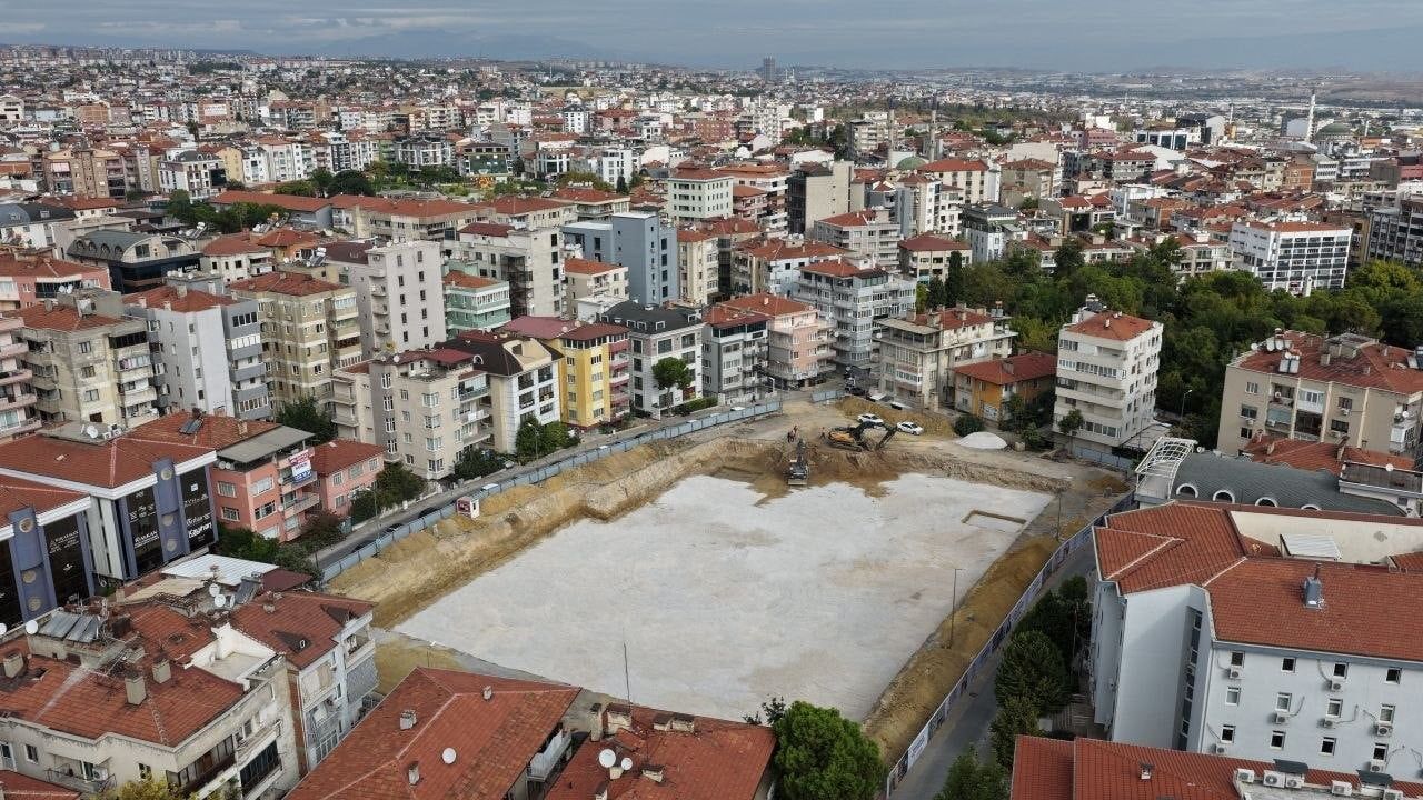 Sırakapılar'a 663 araç kapasiteli çevreci otopark ve kent lokantası yatırımı