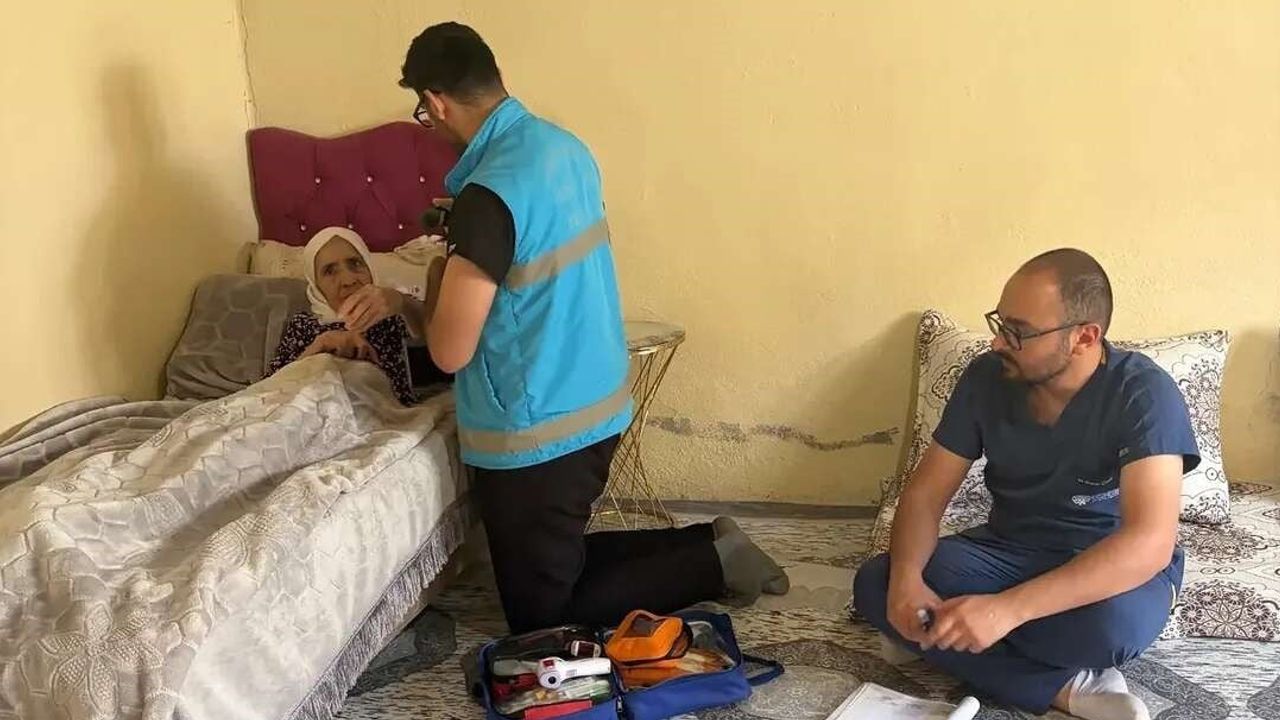 Şırnak'ta evde sağlık hizmetleri uzak köşelere kadar yayıldı