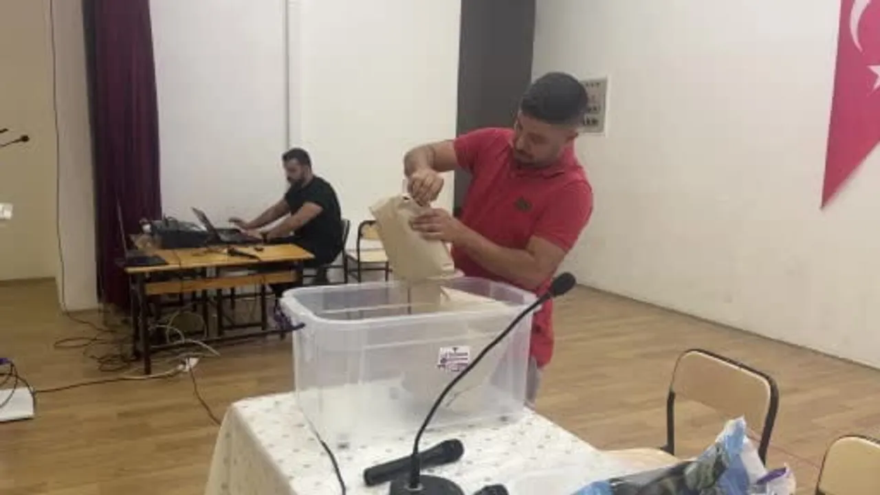 Siverek'te eğitim kadrosu kura ile şekillendi: 390 kişi belirlendi