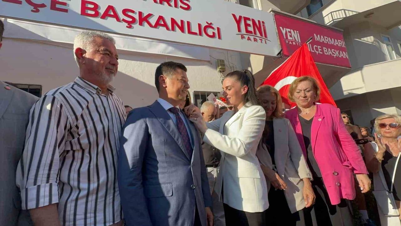 Siyaset rotasını değiştiren başkan: Acar Ünlü Yeni Parti'de