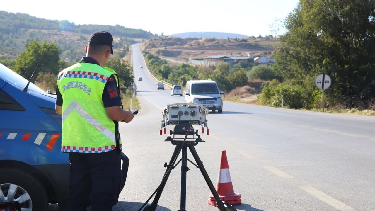 Söğüt şenliklerinde kapsamlı güvenlik taraması: 6 aranan yakalandı