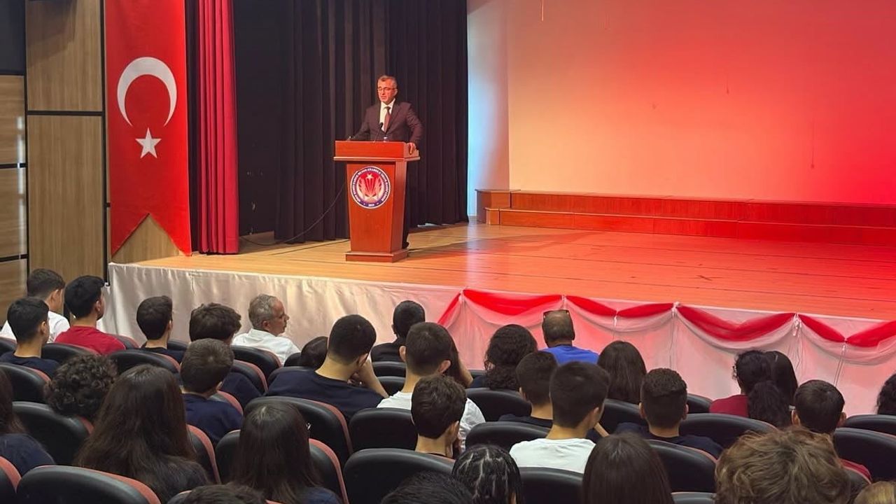 Söke fen lisesi ilk öğrencileriyle ders yılına başladı