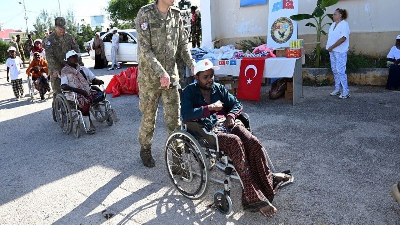 Somali'de gazi ve gazi ailelerine yönelik kapsamlı destek