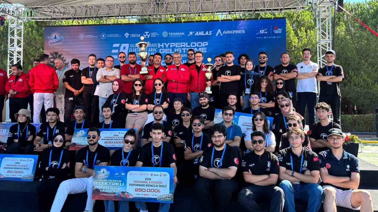 Subü'nün hidrojenle koşan takımı TEKNOFEST'te ilk ikiye damga vurdu