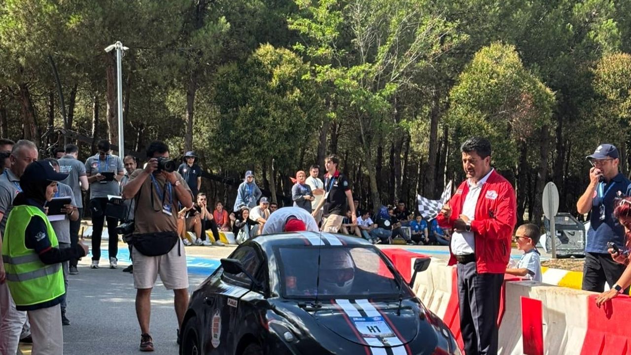 SUBÜ üç aracıyla TEKNOFEST finallerine kalan tek üniversite oldu
