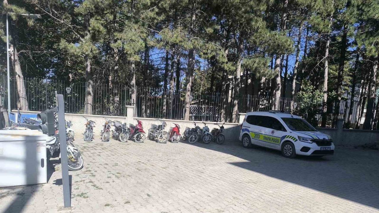 Şuhut'ta trafik uygulaması: kuralları ihlal edenlere 2 milyon lira ceza