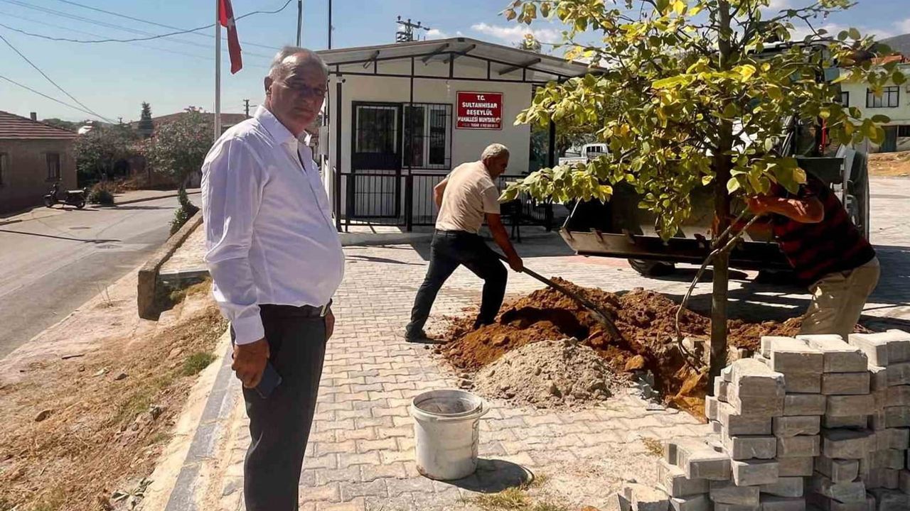 Sultanhisar'da fidanlarla yeşil bir gelecek inşa ediliyor