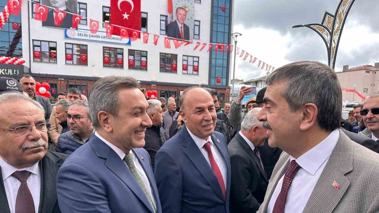 Sungurlu mesleki eğitime İngilizce destekli kimya laboratuvarı dalı geliyor