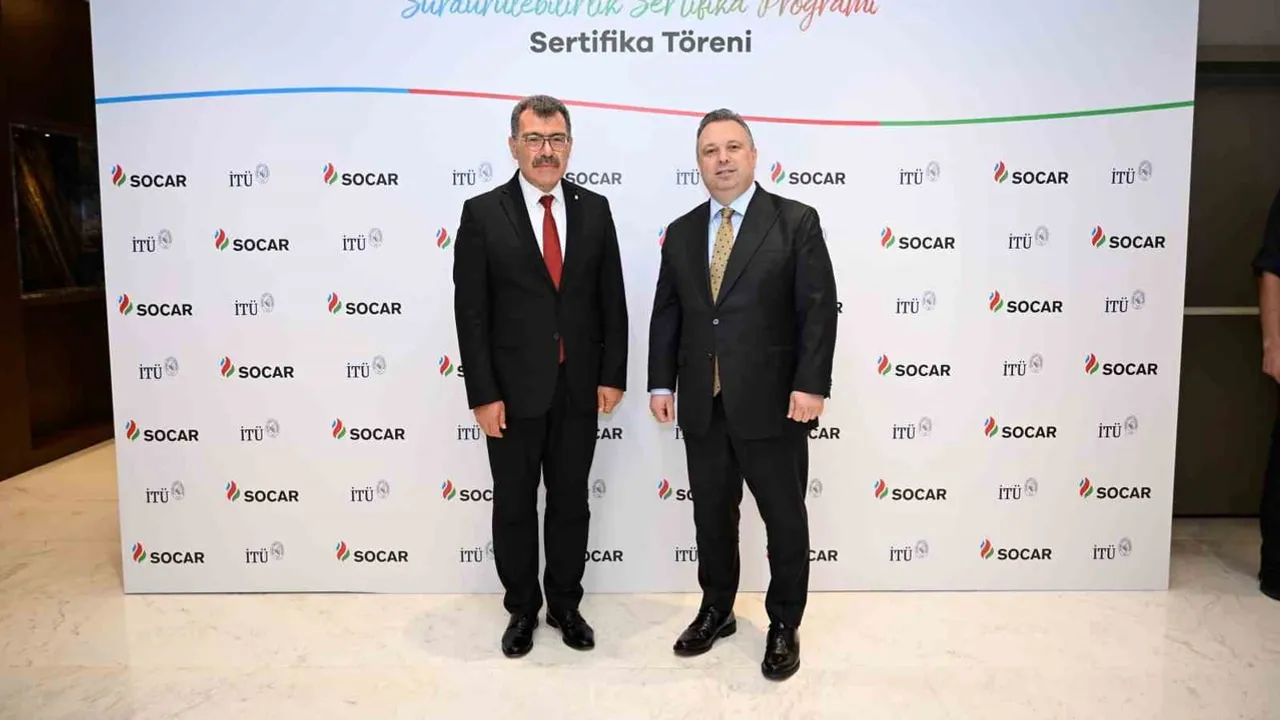 Sürdürülebilirlikte yeni yetkinlikler: SOCAR Türkiye ve İTÜ sertifika programı mezunlarını verdi