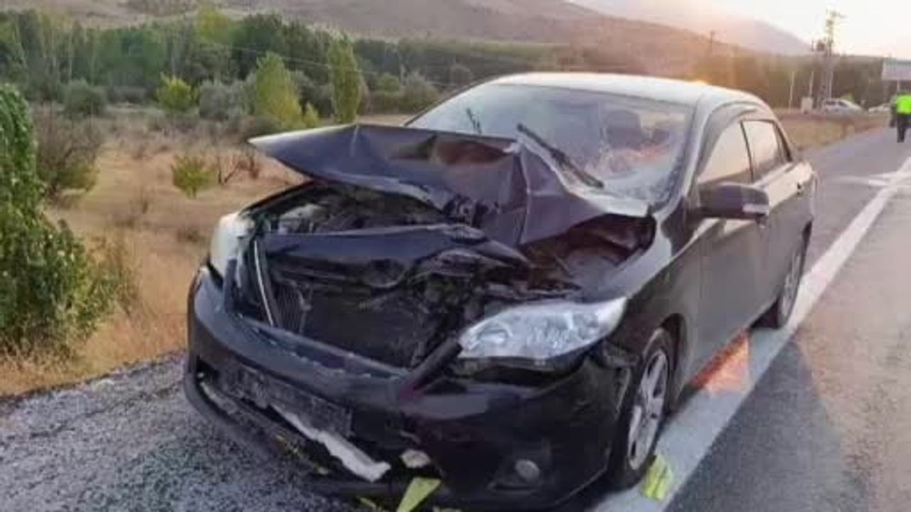 Sürgü mevkiinde çarpışma: motosiklet sürücüsü yaşamını yitirdi