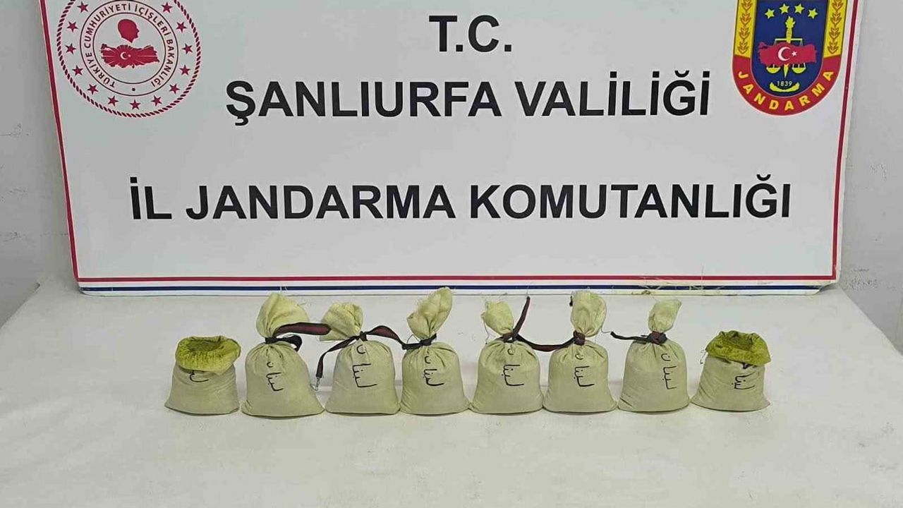 Suruç'ta jandarmadan uyuşturucu operasyonu: 2 kilogram esrar ele geçirildi