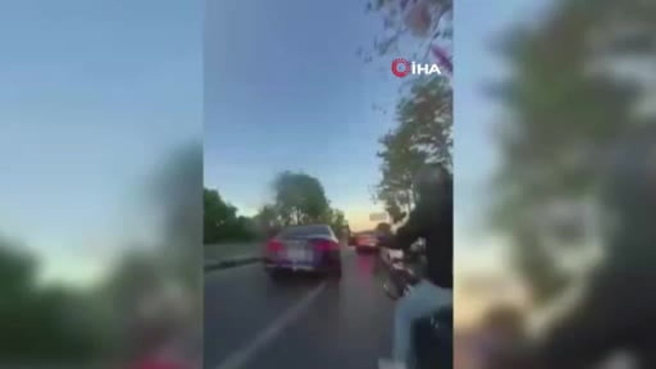 Sürücü, trafikte Saruhan ve Melisa Döngel'i silahla tehdit ettiği iddiasıyla tutuklandı