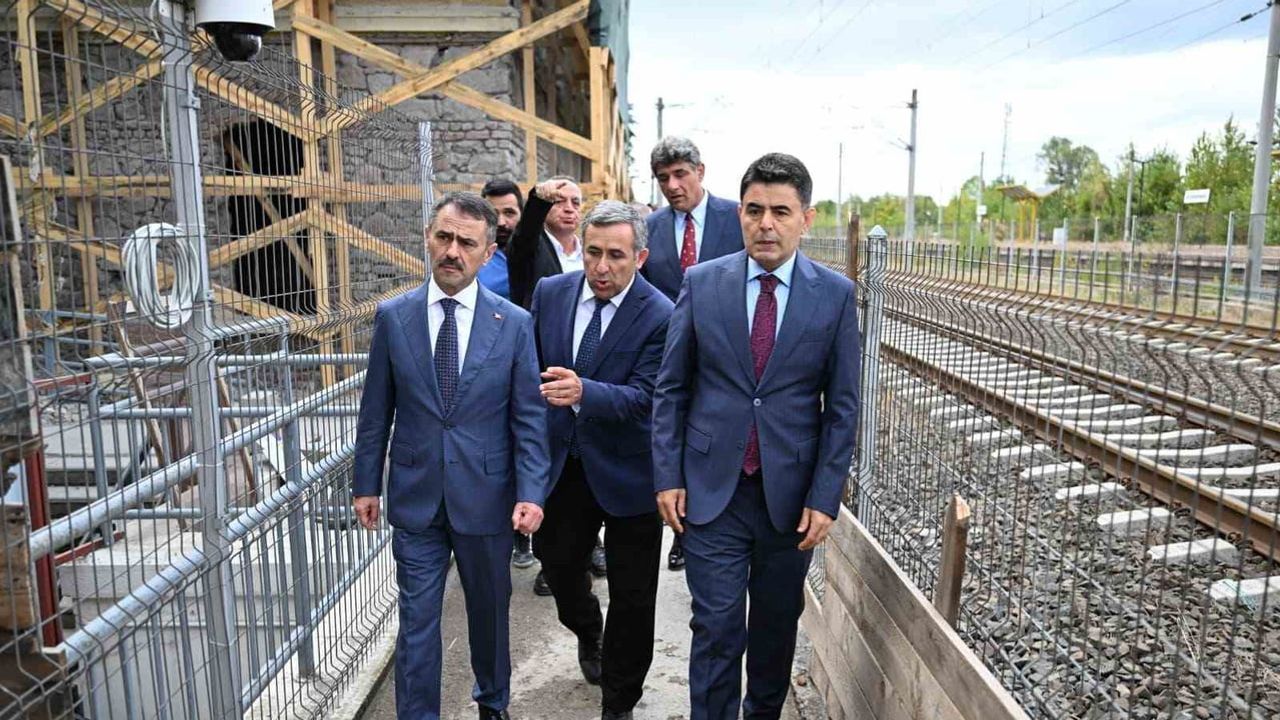 Tarihi Derbent Tren Garı aslına uygun restorasyonla turizme hazırlanıyor