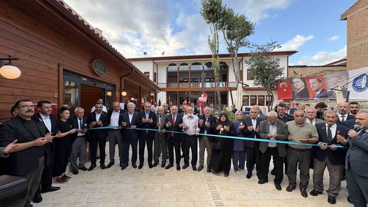 Tarihi İkiz Konak butik otele dönüştü: ilk konuklar şehit aileleri ve gaziler oldu