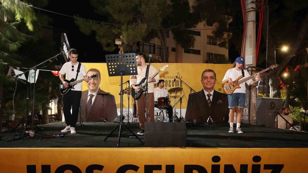 Tarzan Meydanı'nda üzümün kadim mirası ve katma değer tartışıldı